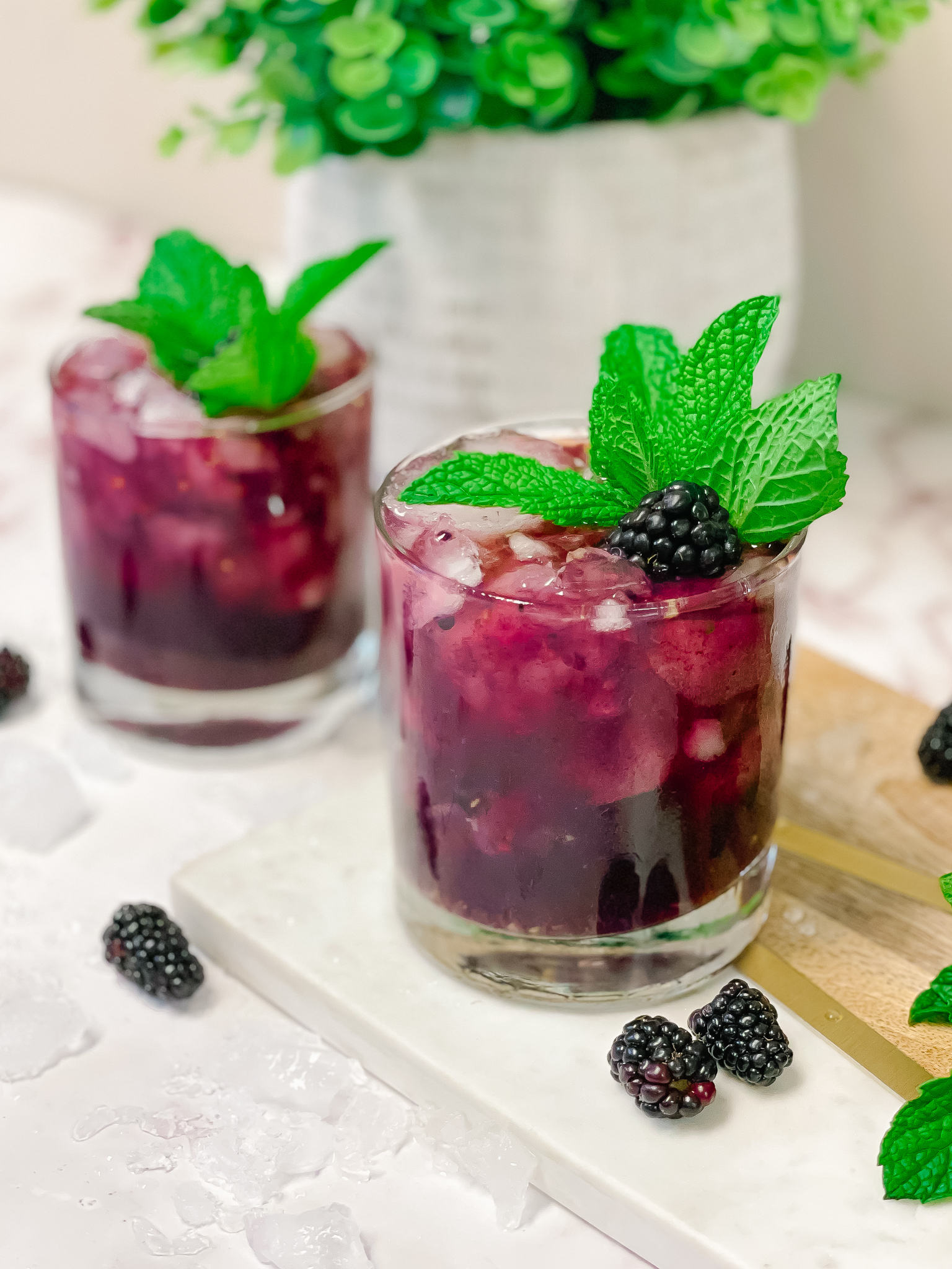 Blackberry Mint Julep - Everyday A